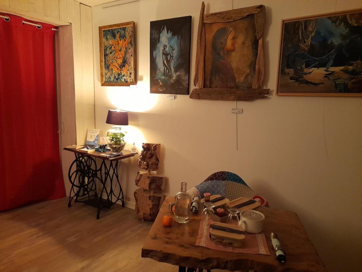 Chambre d'hôtes Dougnac Art Fantastique Fleurance Extérieur photo