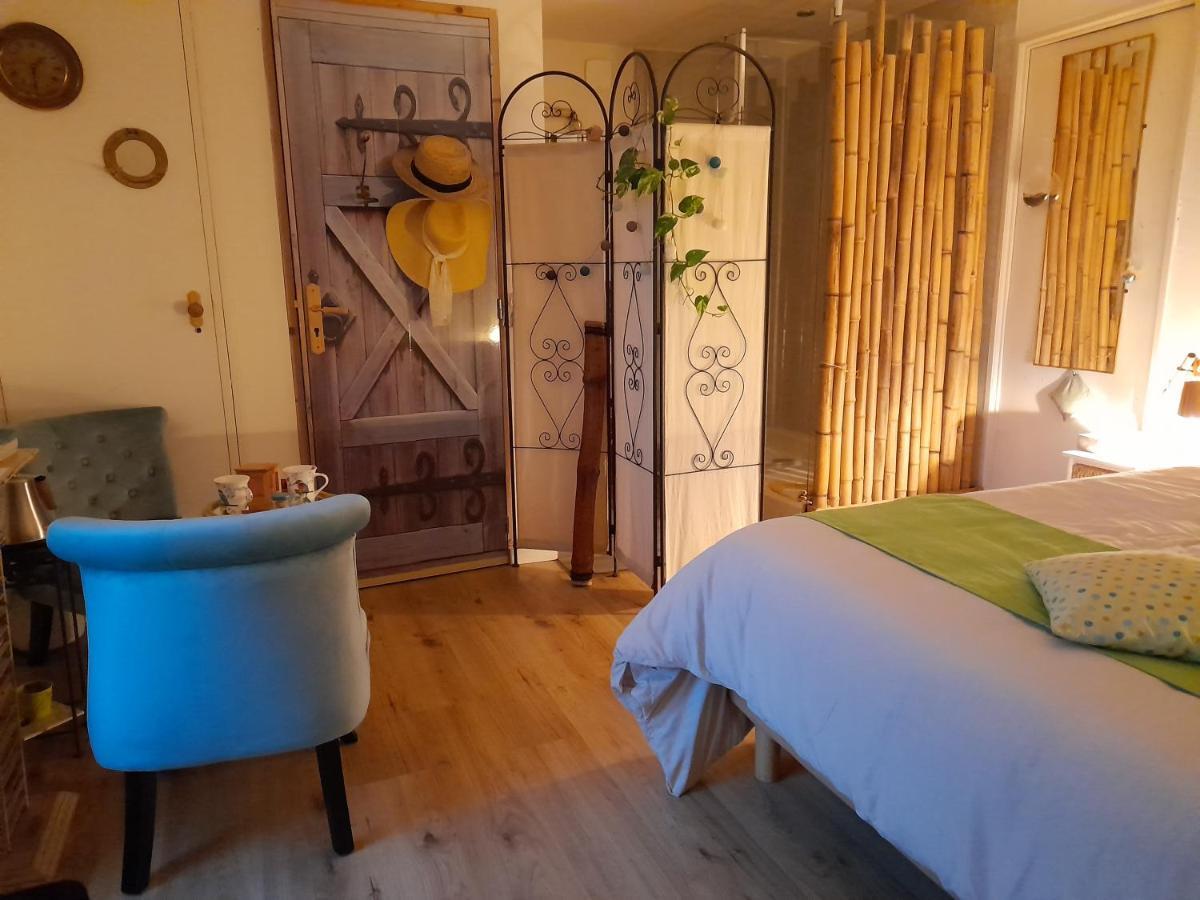 Chambre d'hôtes Dougnac Art Fantastique Fleurance Extérieur photo