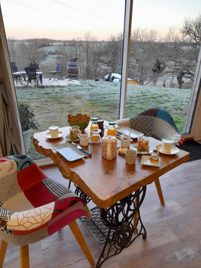 Chambre d'hôtes Dougnac Art Fantastique Fleurance Extérieur photo
