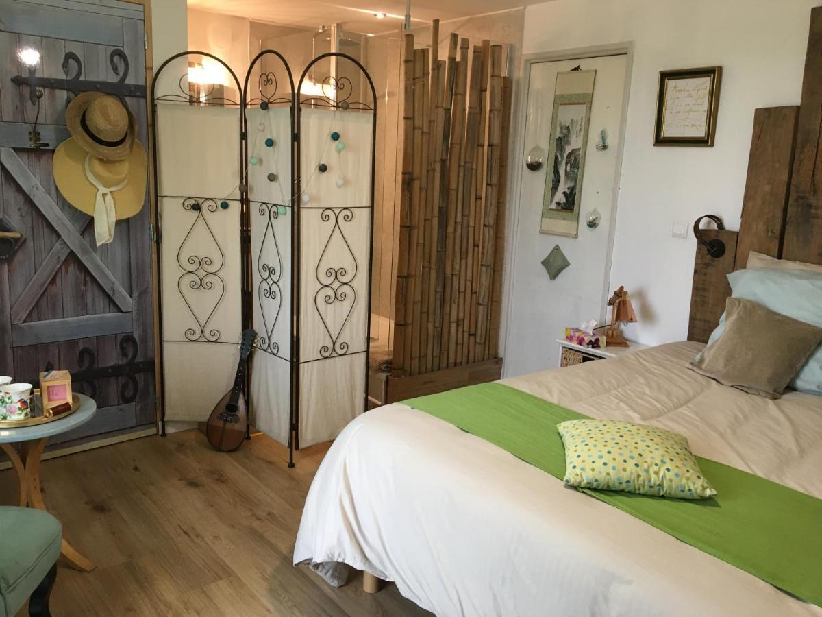 Chambre d'hôtes Dougnac Art Fantastique Fleurance Extérieur photo